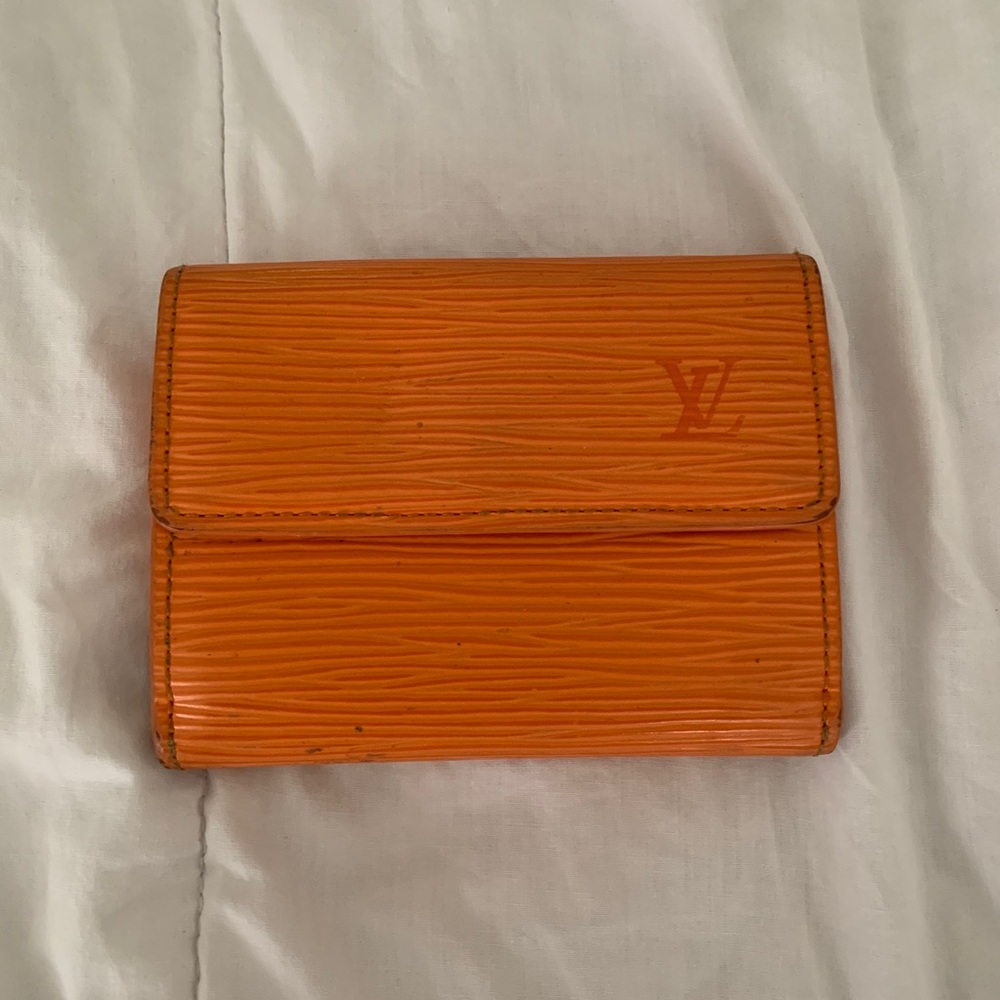Small Louis Vuitton Epi leather small wallet